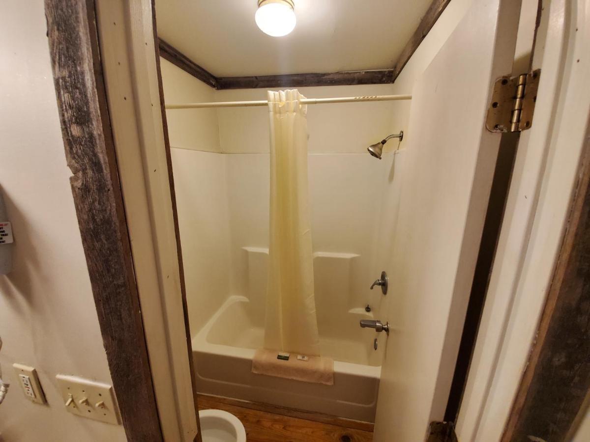 Jamesport Inn מראה חיצוני תמונה